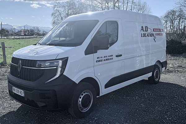 Location d’utilitaire avec Renault Master 2026 – dernière génération – L2H2, Tarbes, A.D Location